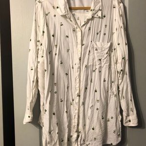 White potted pant button down